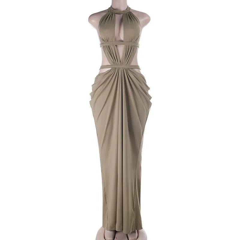 Adriana | Vestido Maxi Halter Dorado con Drapeado en el Corpete y Cut-Outs