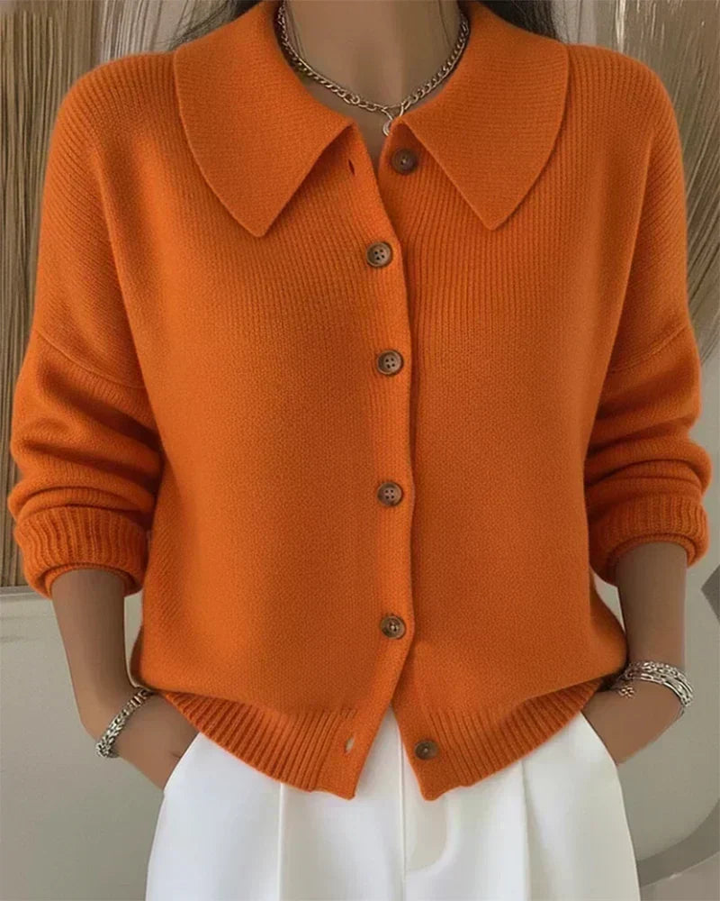 Cristina | Chaqueta de Punto con Cuello Camisero