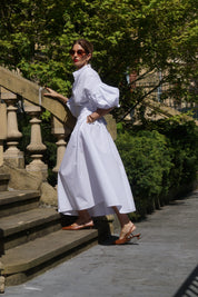 Vestido Phoebe White — Elegancia Atemporal en Algodón Egipcio