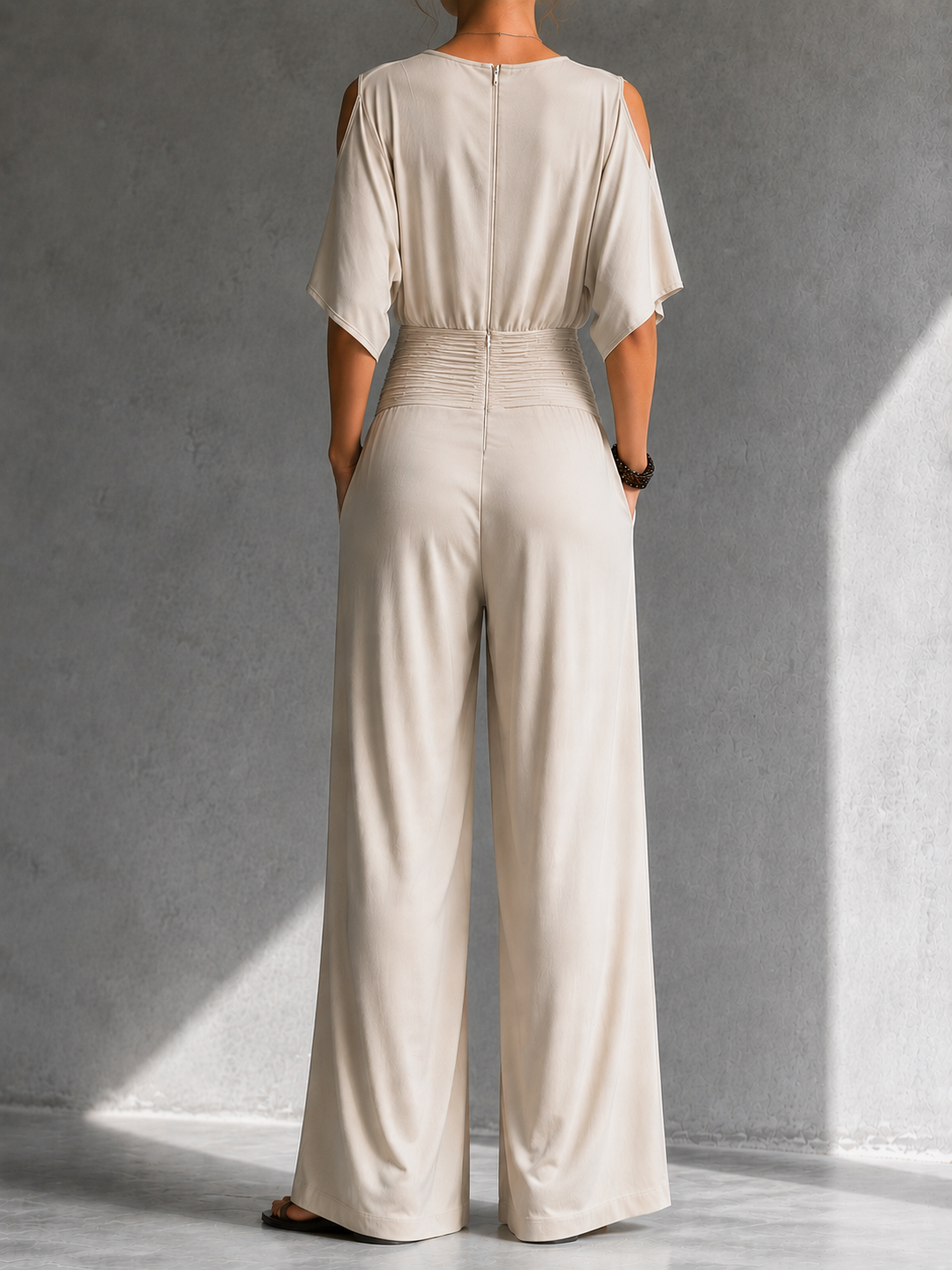 Alia | Conjunto elegante con efecto cruzado y pantalón ancho