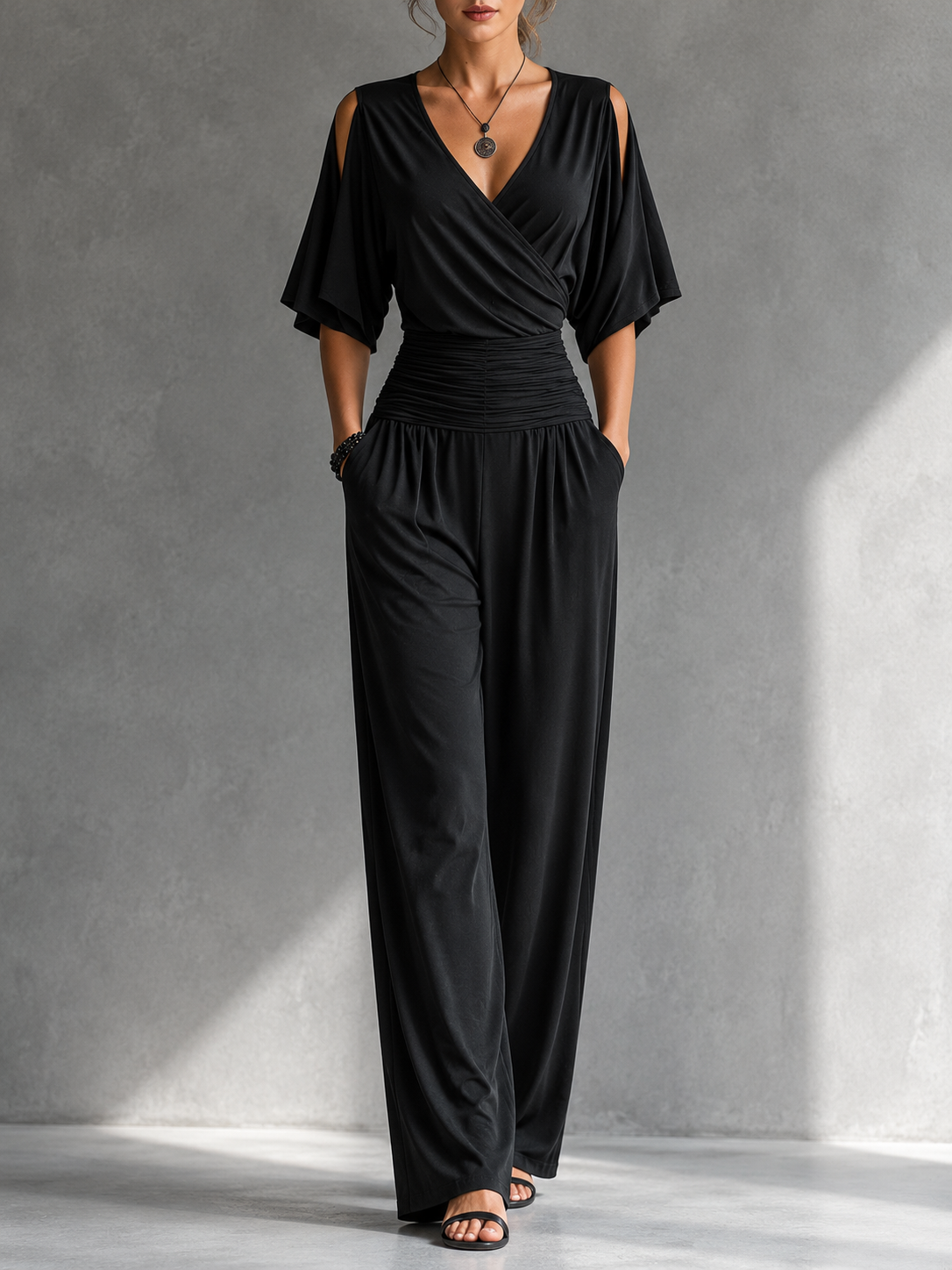 Alia | Conjunto elegante con efecto cruzado y pantalón ancho