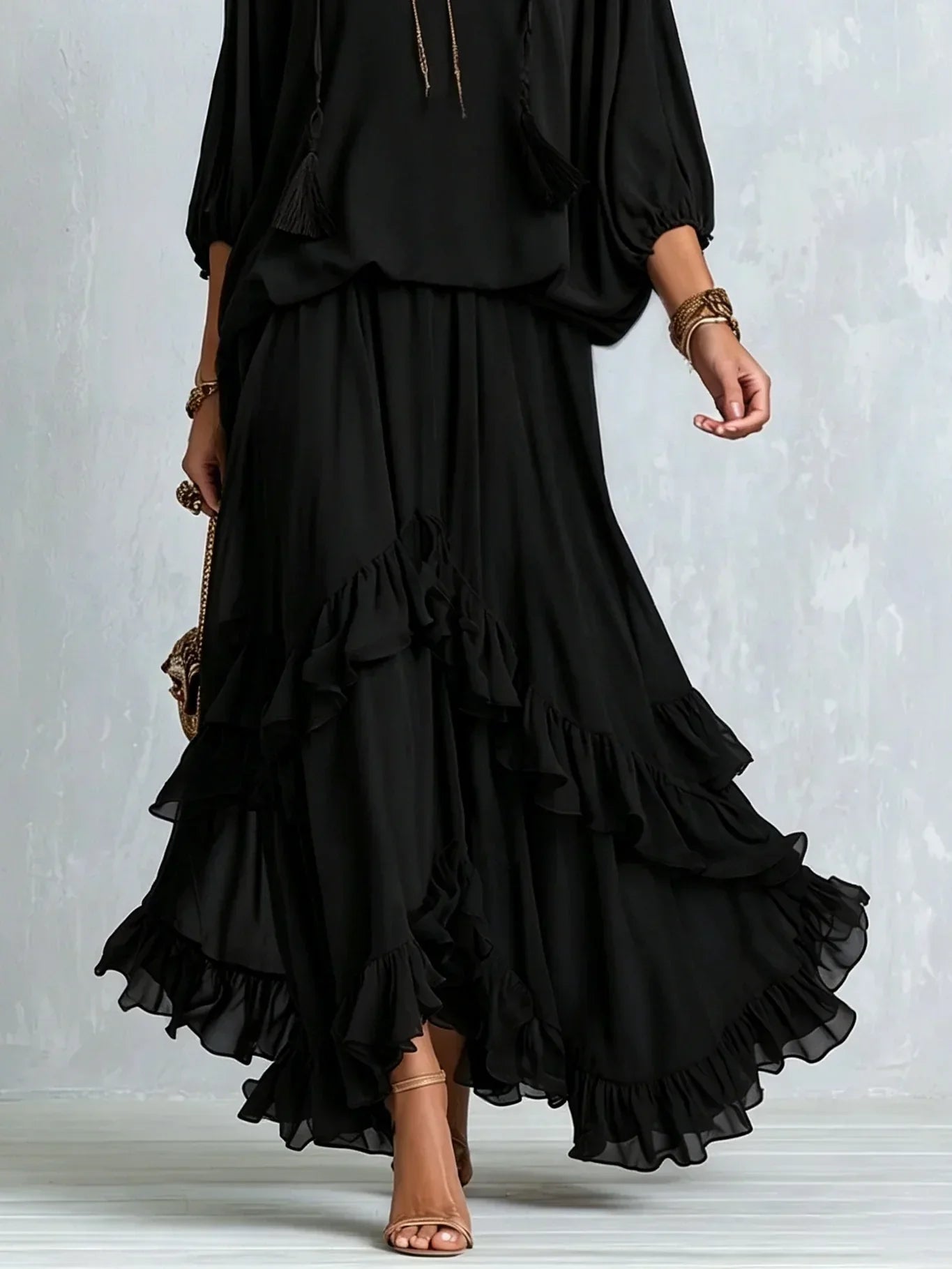 Ondine | Conjunto de Top de Chiffon con Flecos y Falda con Volantes