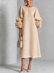 Capucine | Vestido Midi con Botones de Flor y Mangas Abullonadas