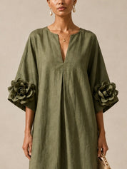 Amélie | Vestido Midi Verde Oliva con Escote en V y Mangas de Flores 3D