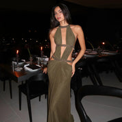 Carmen | Vestido Maxi de Gala con Espalda Abierta y Detalle de Tiras Doradas