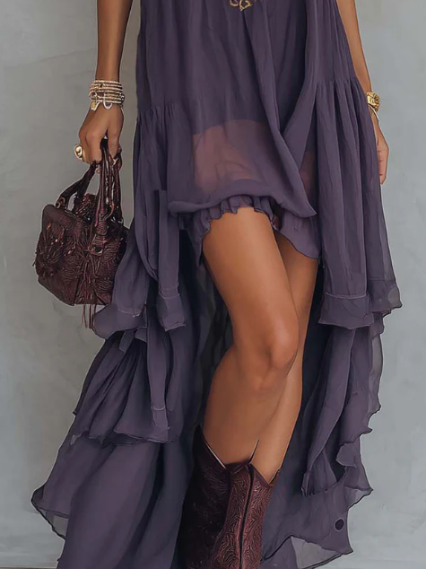 Elena | Vestido Halter con Corpete Bordado y Falda Asimétrica en Chiffon